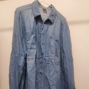 Womans Maternity shirt